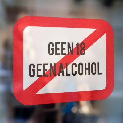 Geen 18, geen alcohol Sticker - 2