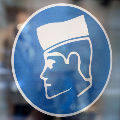 Gebodspictogram Beschermpetje verplicht sticker - 2