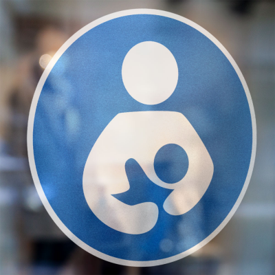 Gebodspictogram Borstvoeding plaats sticker - 3