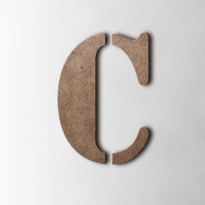 Houten Letter C Stencil MDF Bruin - 1