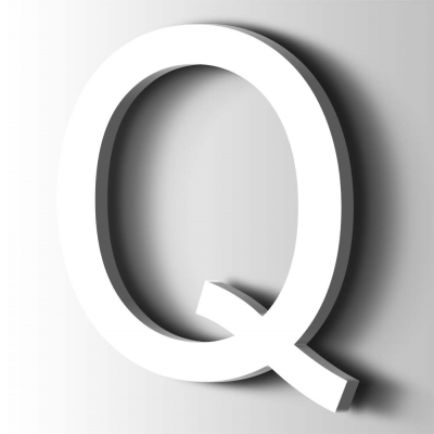 Kunststof Letter Q Arial Acrylaat 9016 Traffic white - 1