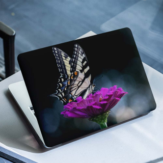 Laptop-Aufkleber „Schmetterling auf Blume“ – 1