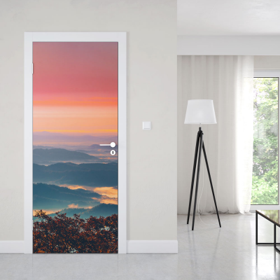 Deursticker Zonsondergang in de bergen - 1