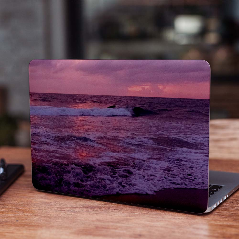 Laptop-Aufkleber „Wellen bei Nacht“ – 1
