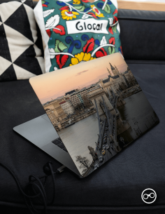 Boedapest Chain-Bridge Laptop Sticker - 1
