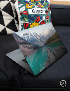 Boomstam In Het Meer Laptop Sticker - 1