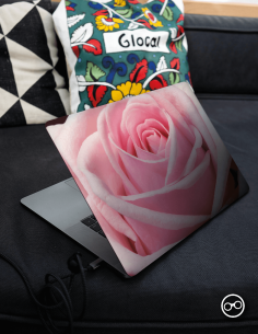Gekantelde Roze Roos Laptop Sticker - 1
