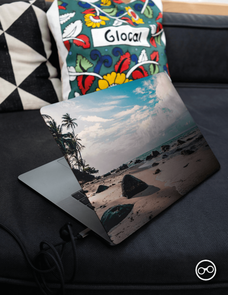 Kalm Strand met Wolken Laptop Sticker - 1 Kalm Strand met Wolken Laptop Sticker - 1
