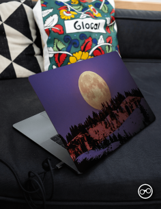 Maan Boven De Bergen Laptop Sticker - 1