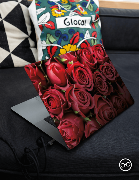 Rode Roos Close Up Laptop Sticker - 1