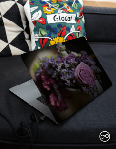 Roze Roos in Boeket Laptop Sticker - 1