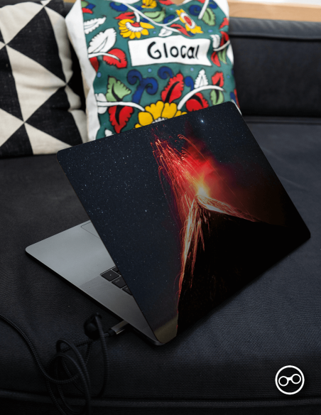 Vulkaan Uitbarsting Laptop Sticker - 1