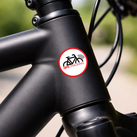 Fiets GPS Tracking Rond Rood sticker op zwart fietsframe