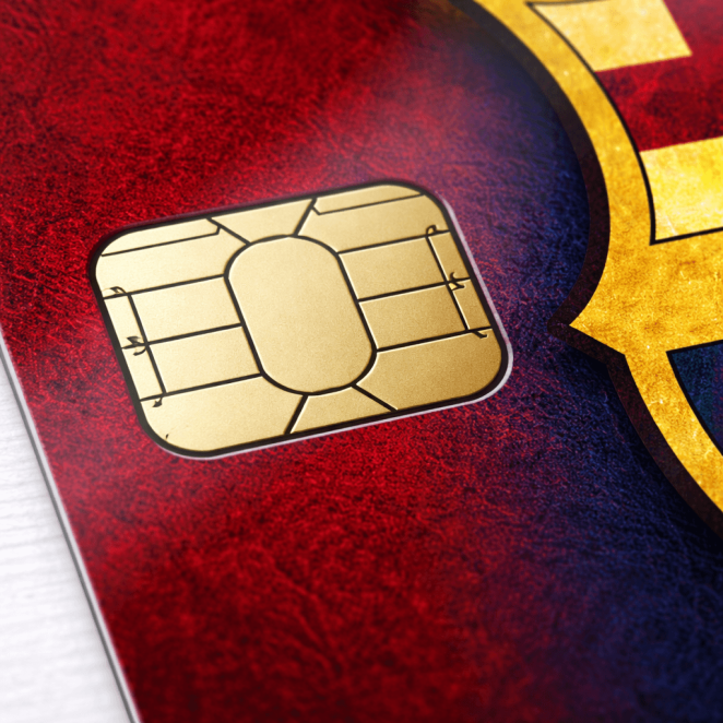 Pinpas sticker met nette chip uitsparing close-up